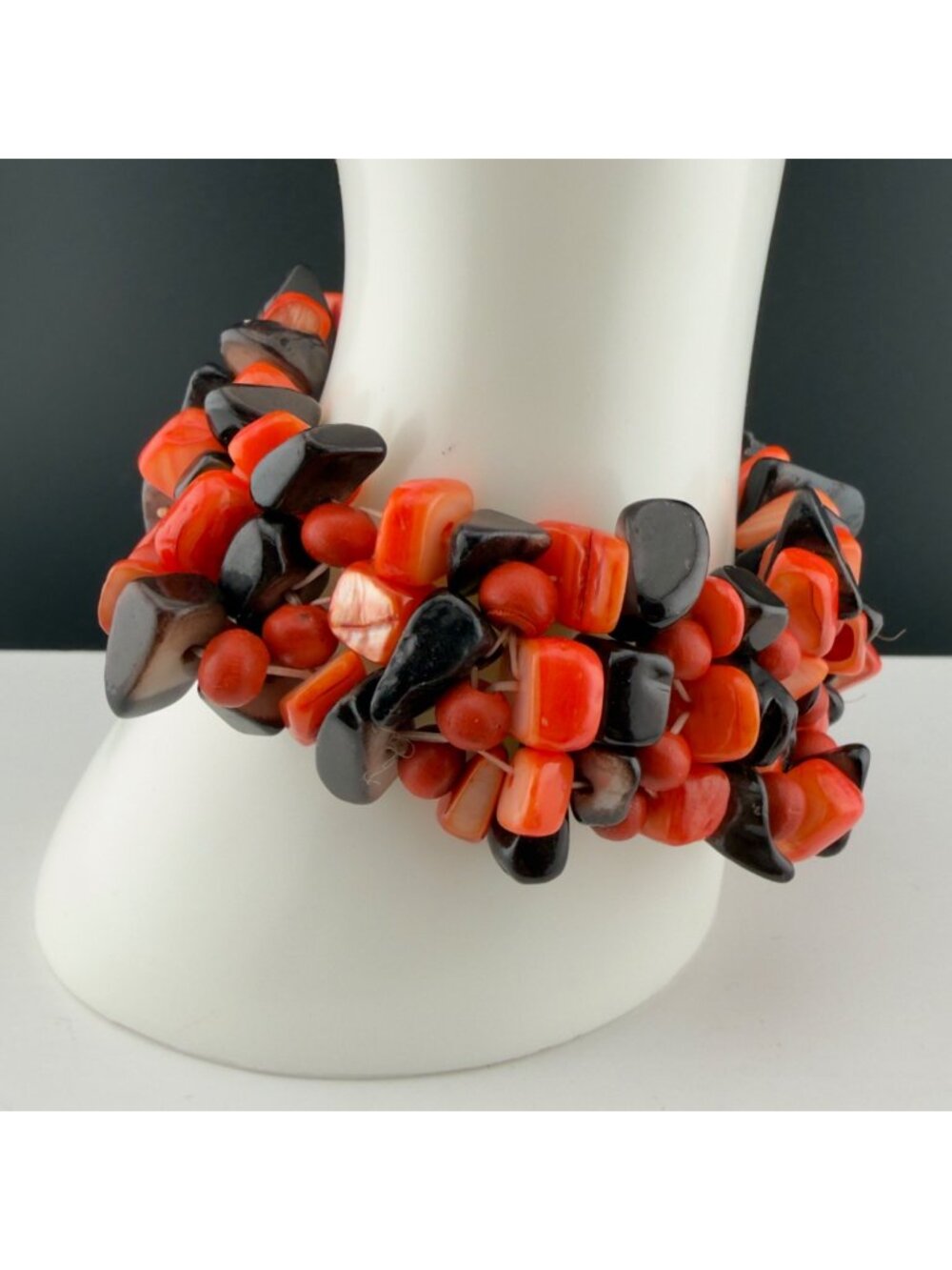 Vintage Chunky Red Black Stone Chip Beaded Stretch Bracelet Multi Strand